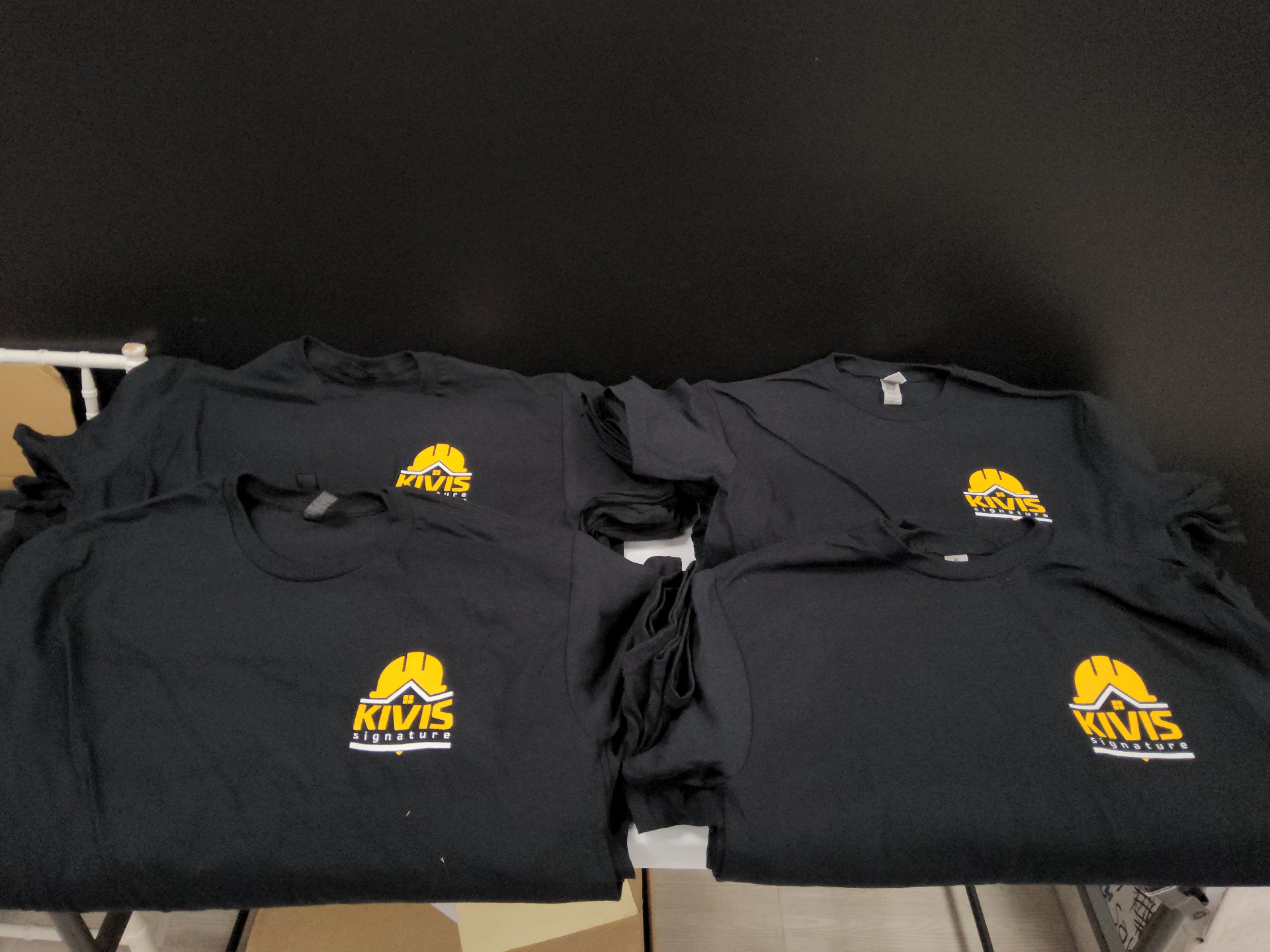 Screen printed crew t-shirts for KIVIS Signature construction team